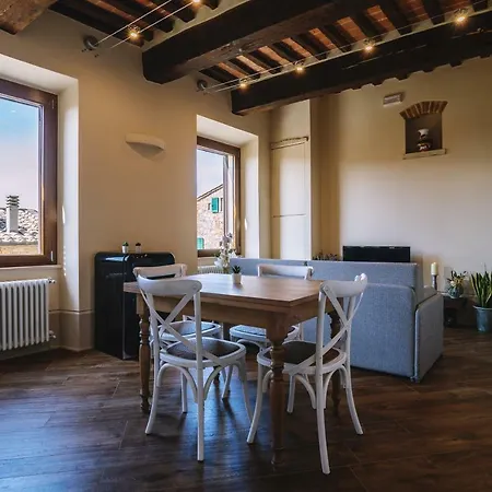 Apartment A Tuscan View *