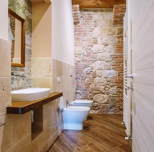 A Tuscan View * Montepulciano Stazione