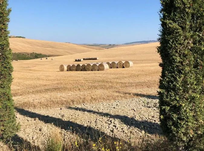 A Tuscan View アパート